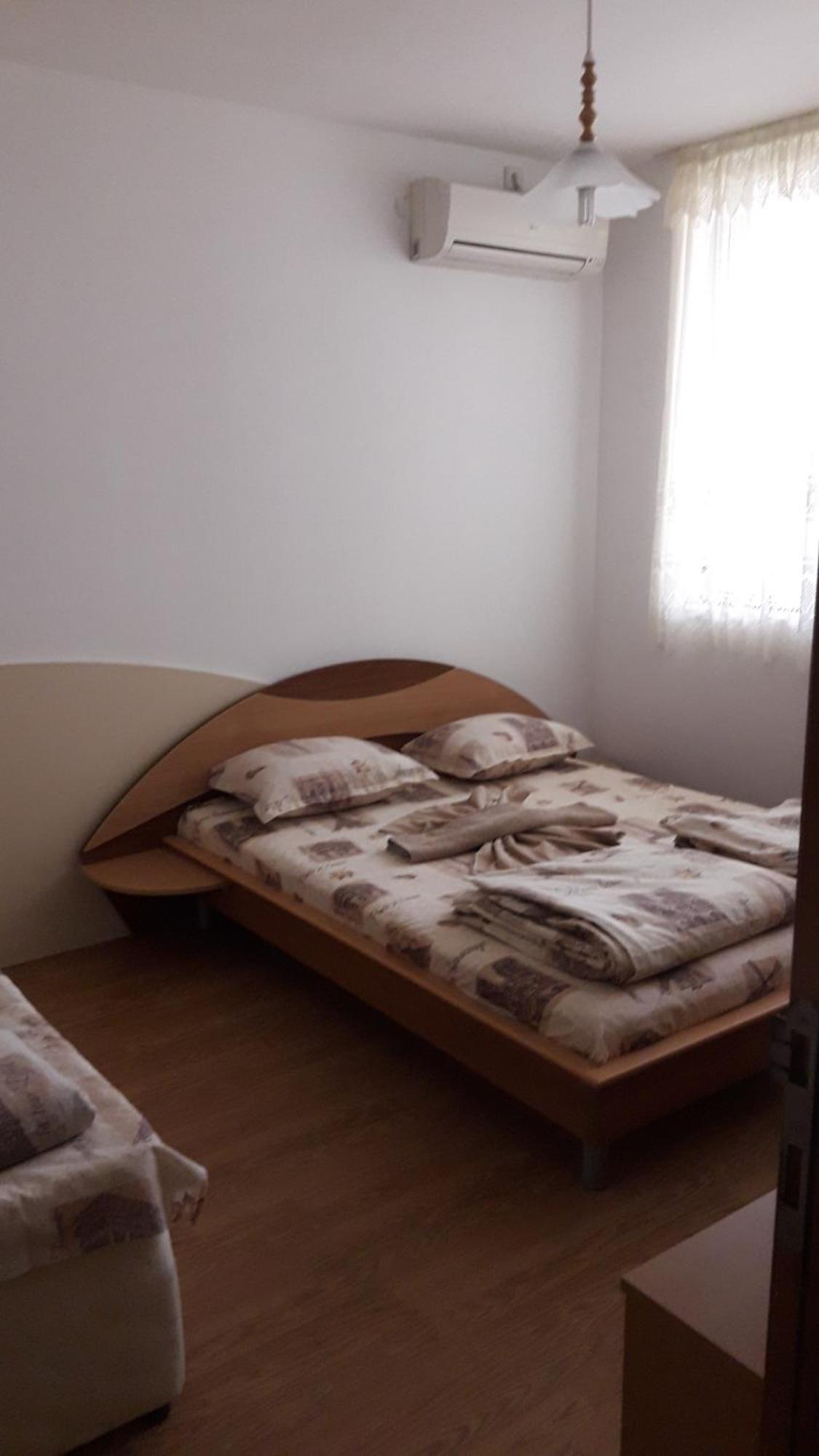 Sea Bedroom Apartments 内塞伯尔 外观 照片